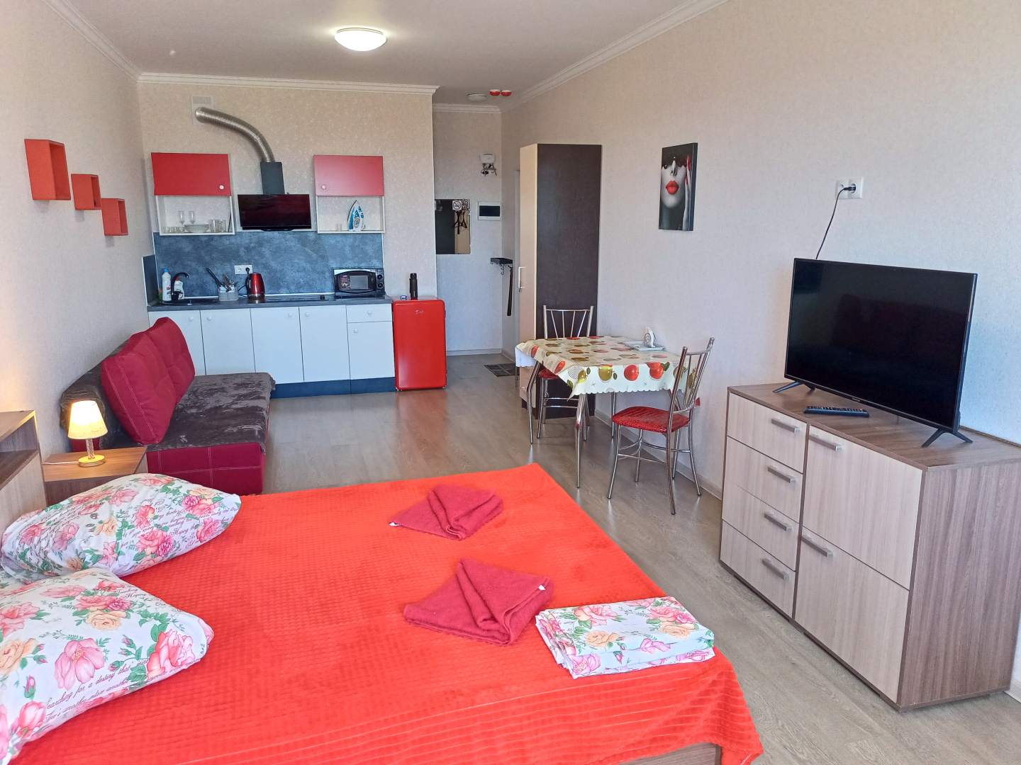 Апартаменты элитные на Коминтерна 91 этаж 13