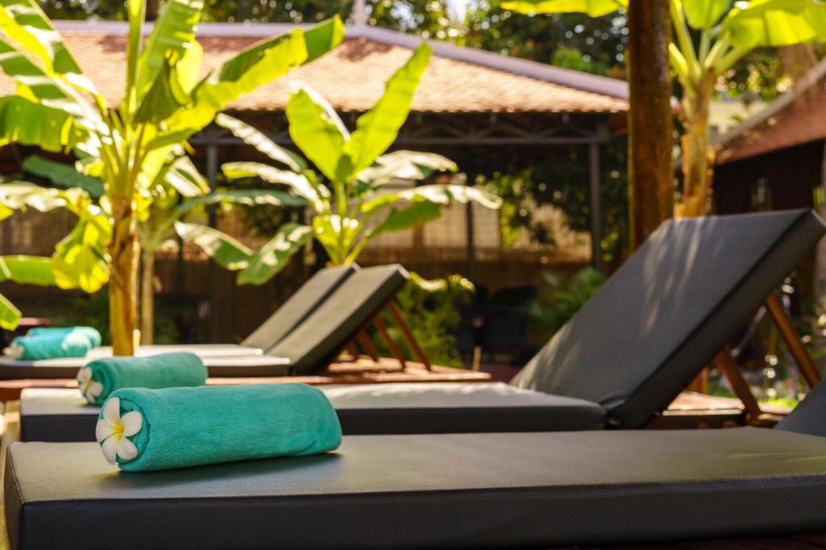 Отель Authentic Khmer Village Resort