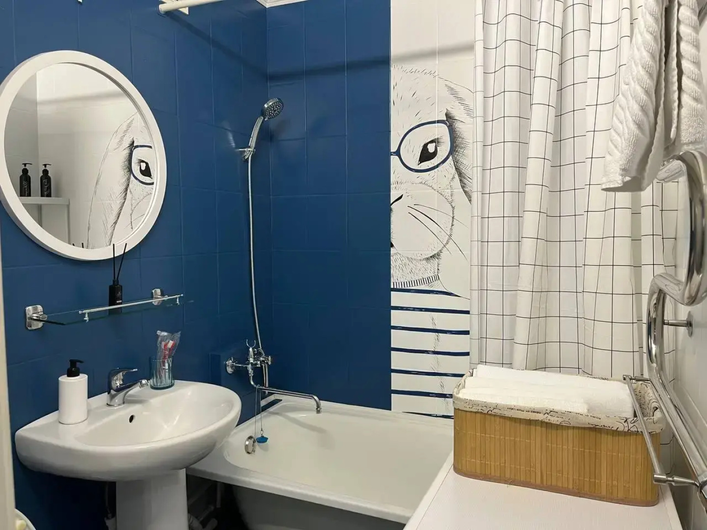 Квартира Ваш Рантье на Полярной Дивизии 3 рядом с ТЦ Молл