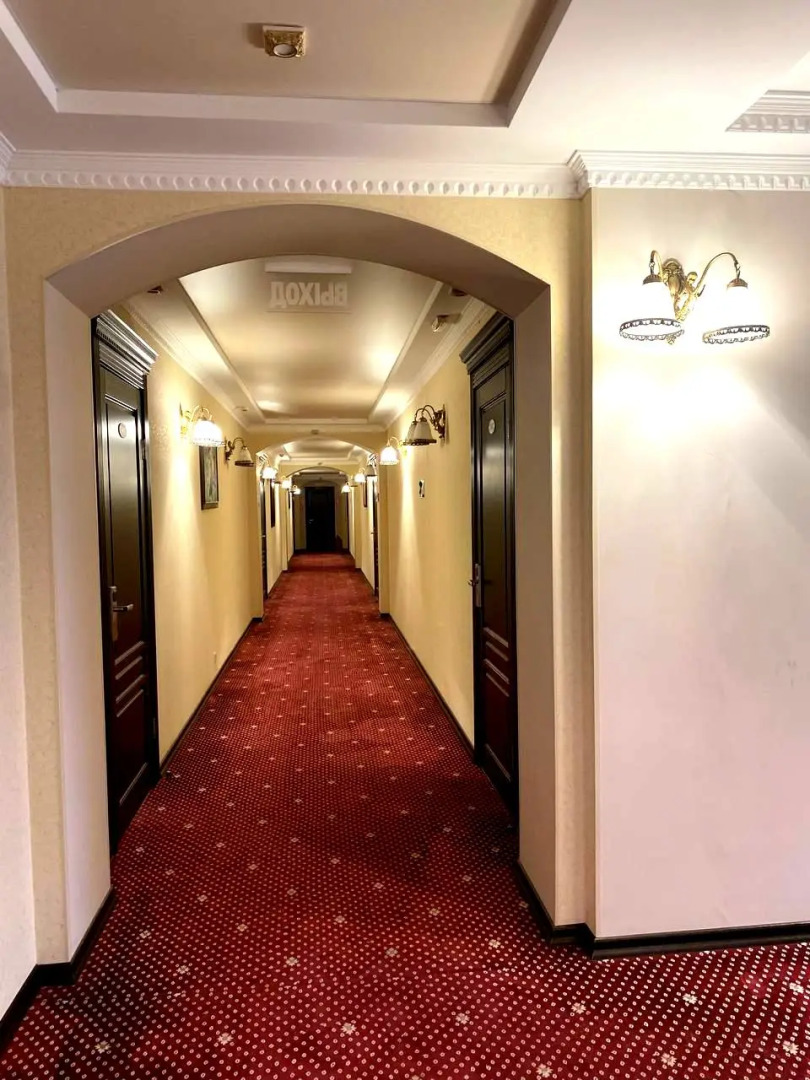 Отель Империал