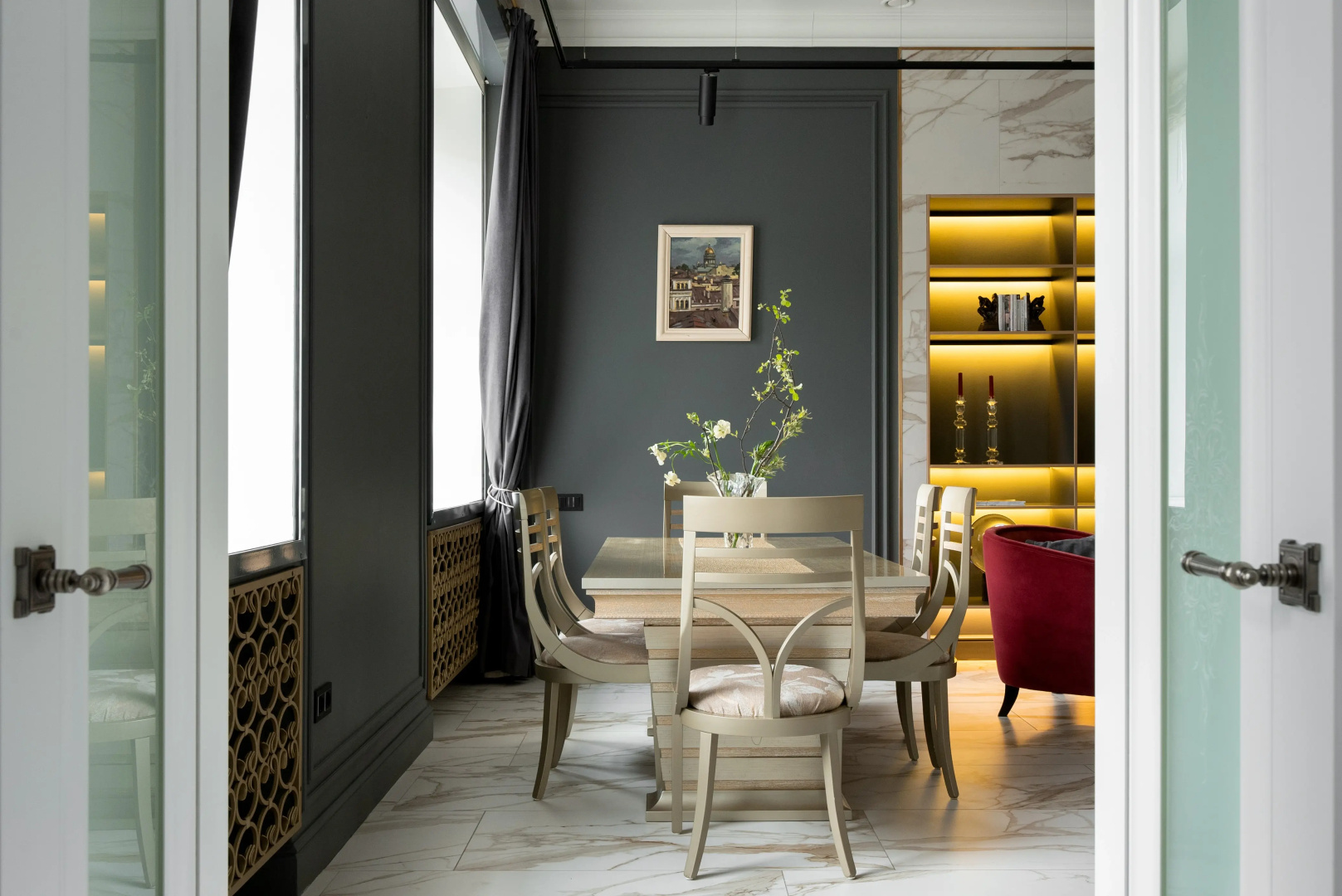 Апартаменты Grandeur Flat