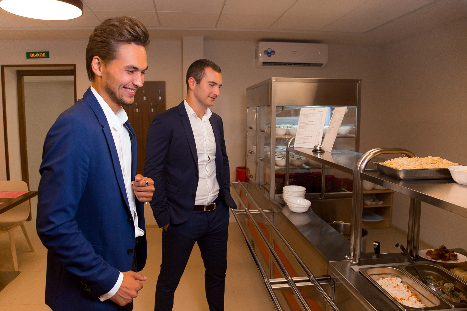 Отель Милот