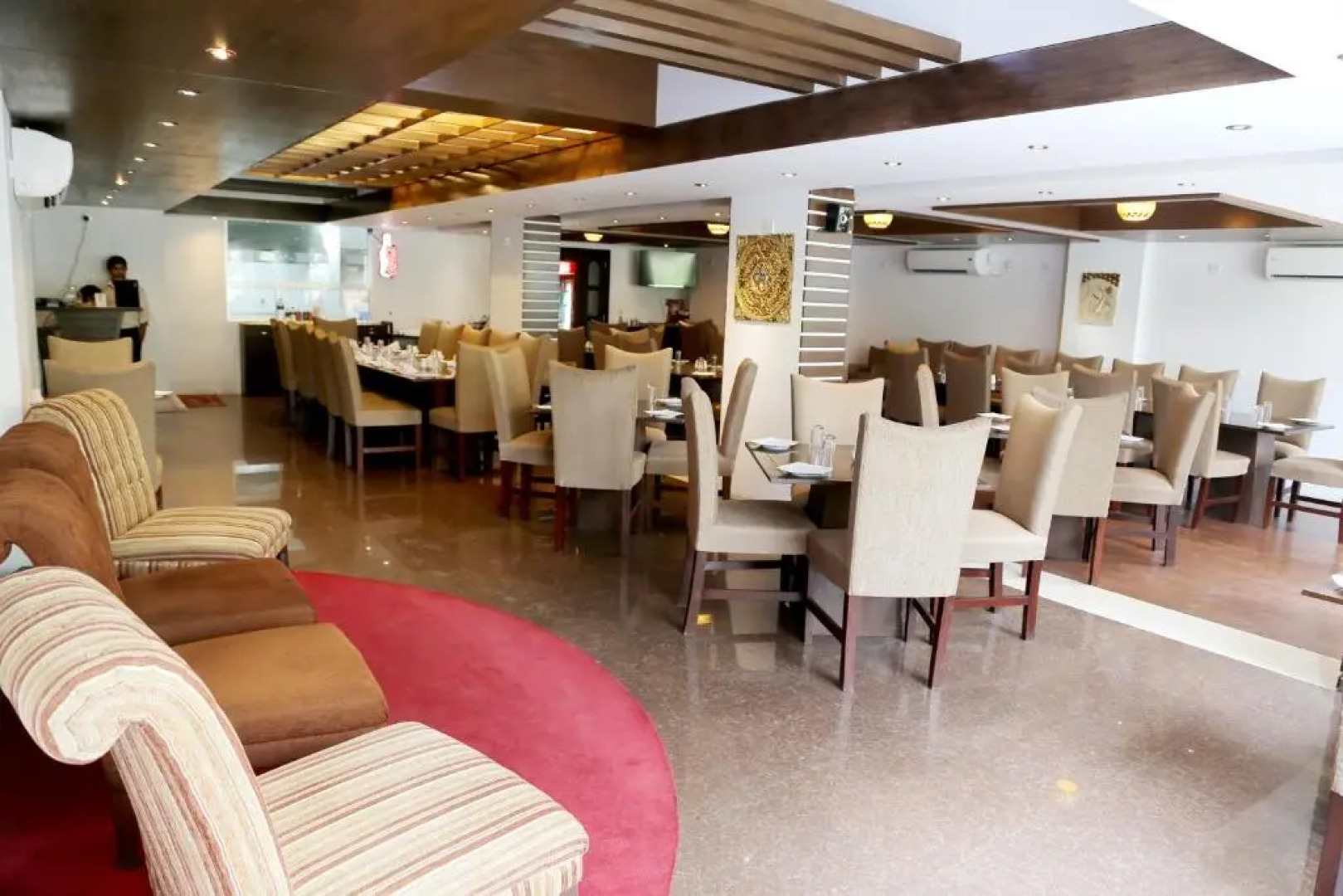 Отель Grand Oriental