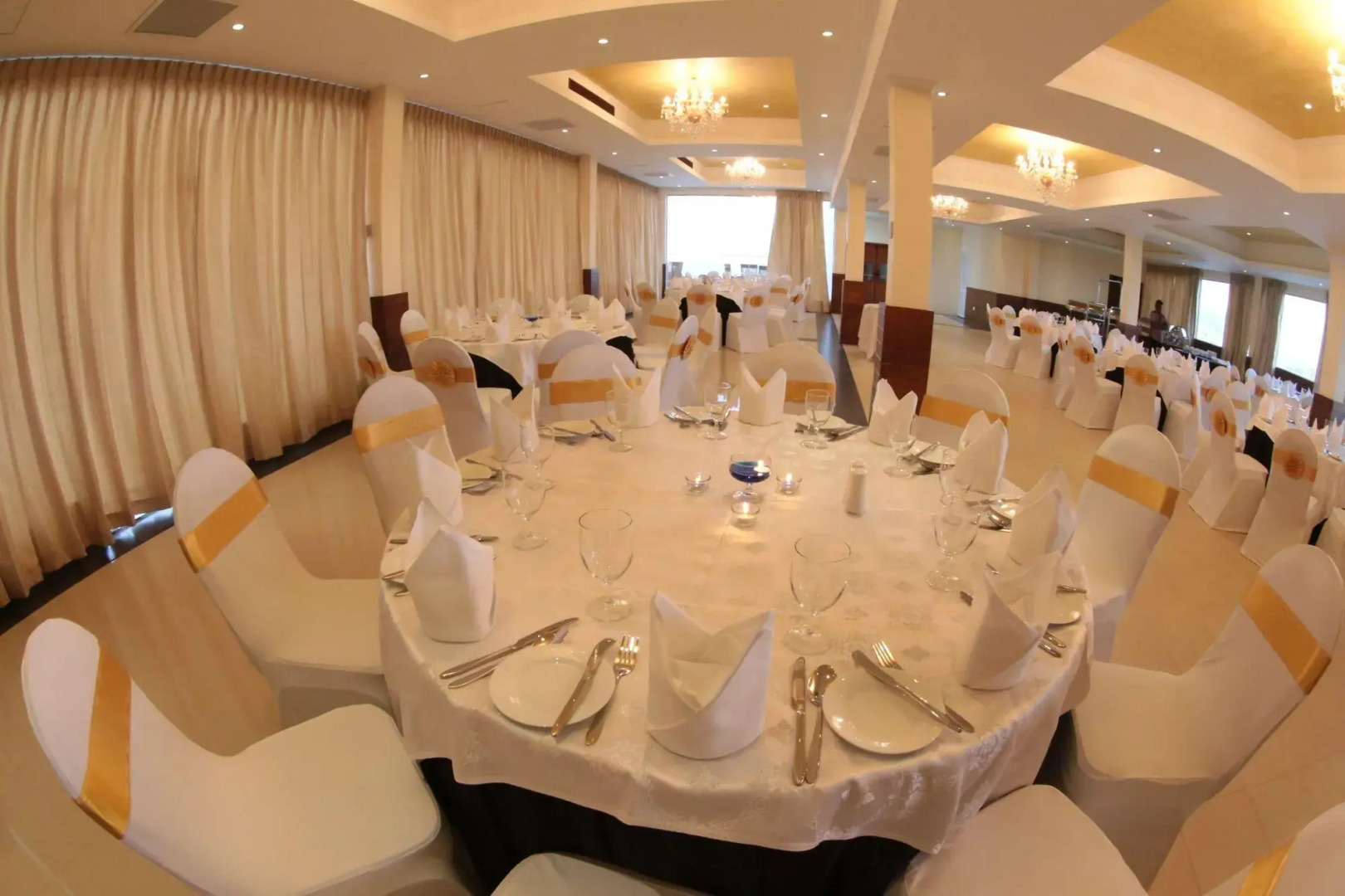 Mirage Colombo Hotel