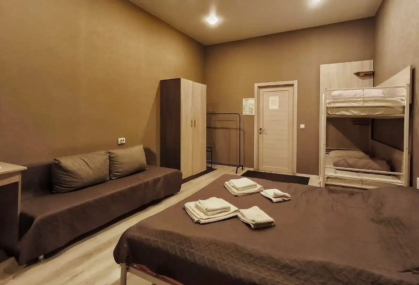 Отель Героев России