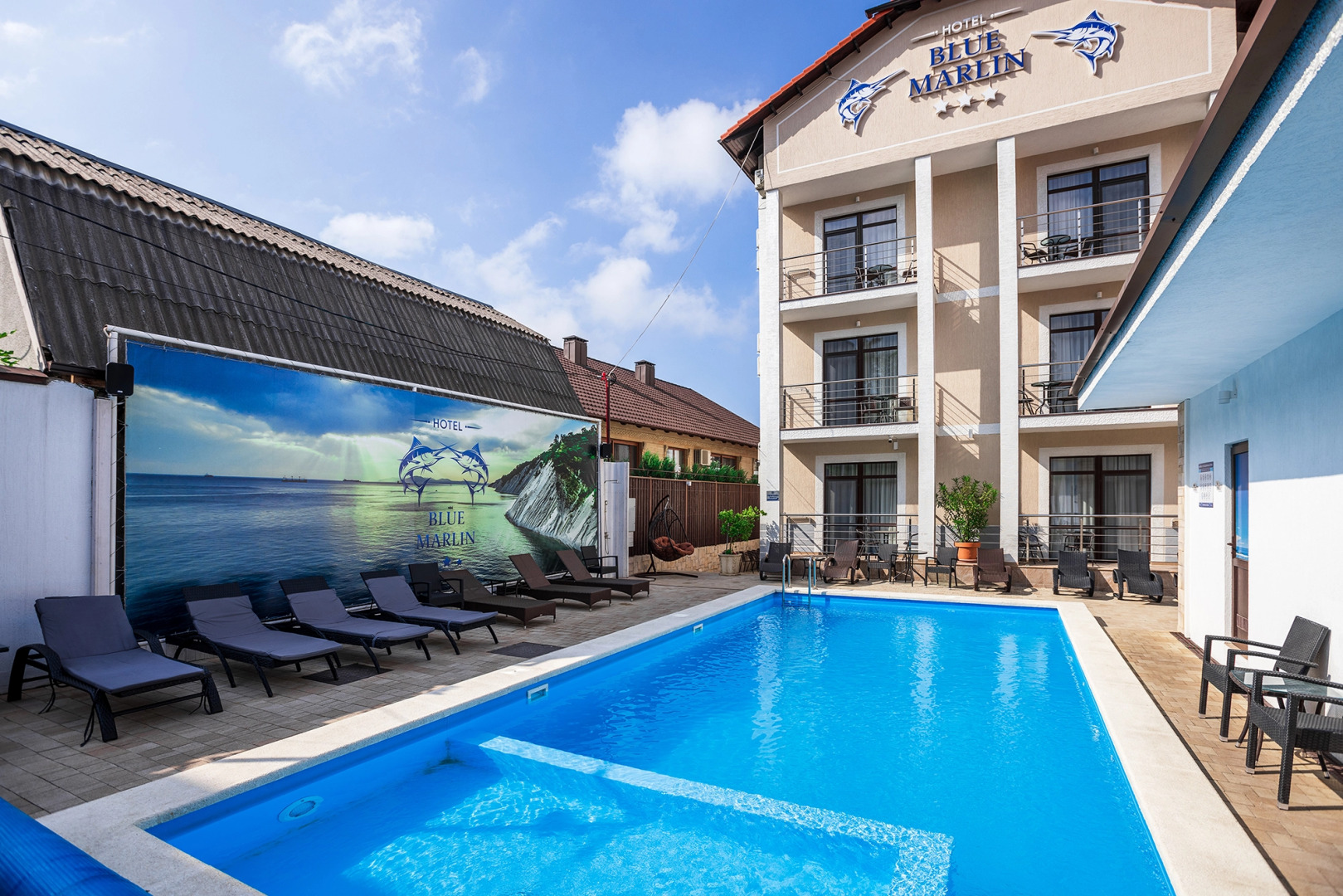 Отель Blue Marlin