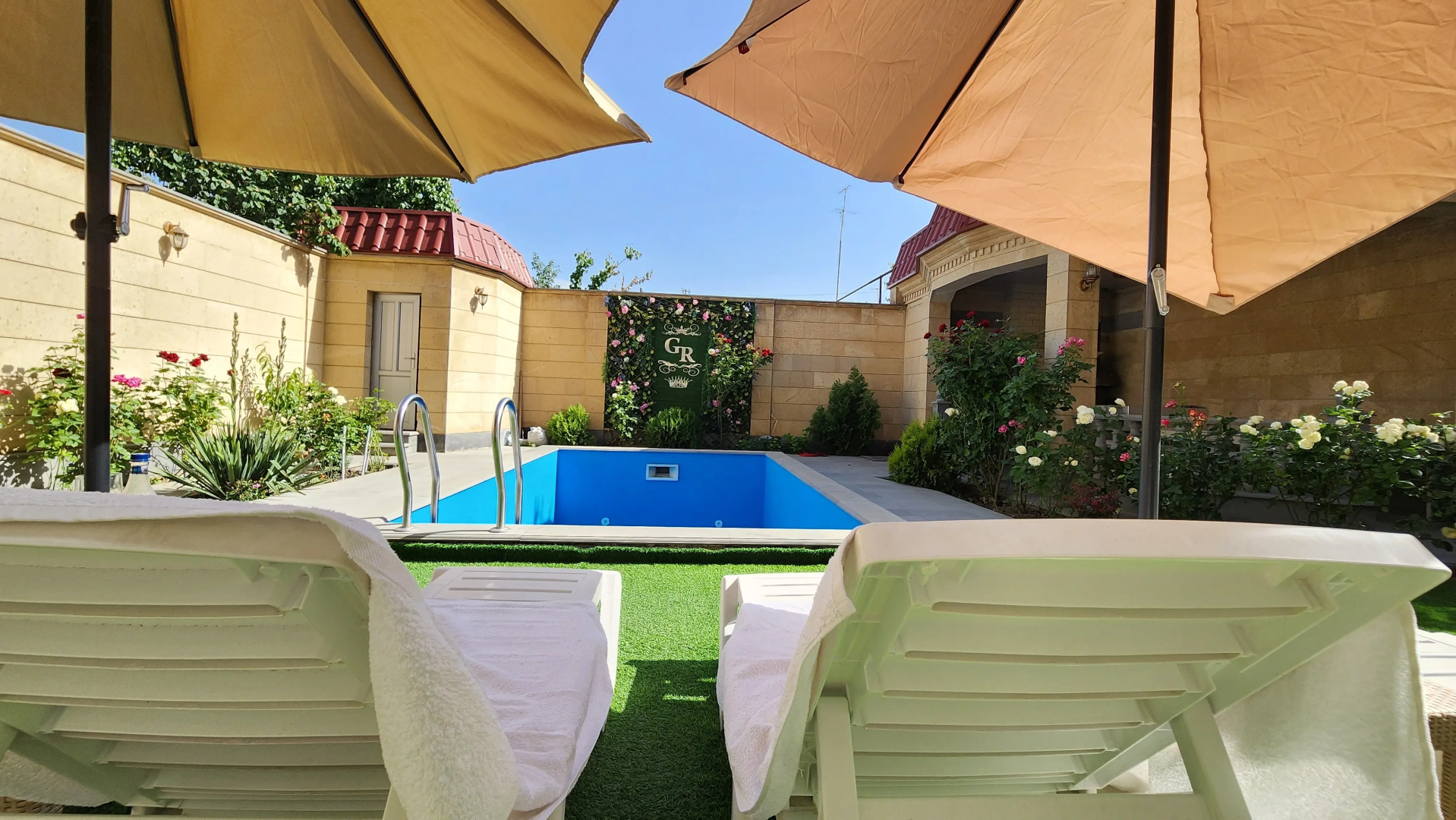 Отель Golden Resort