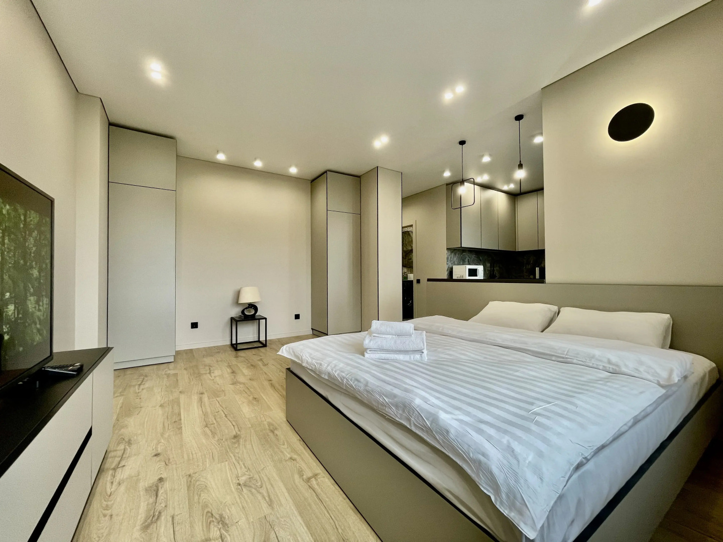 Апартаменты 1-комнатные HomeApart пр-т Независимости, 88