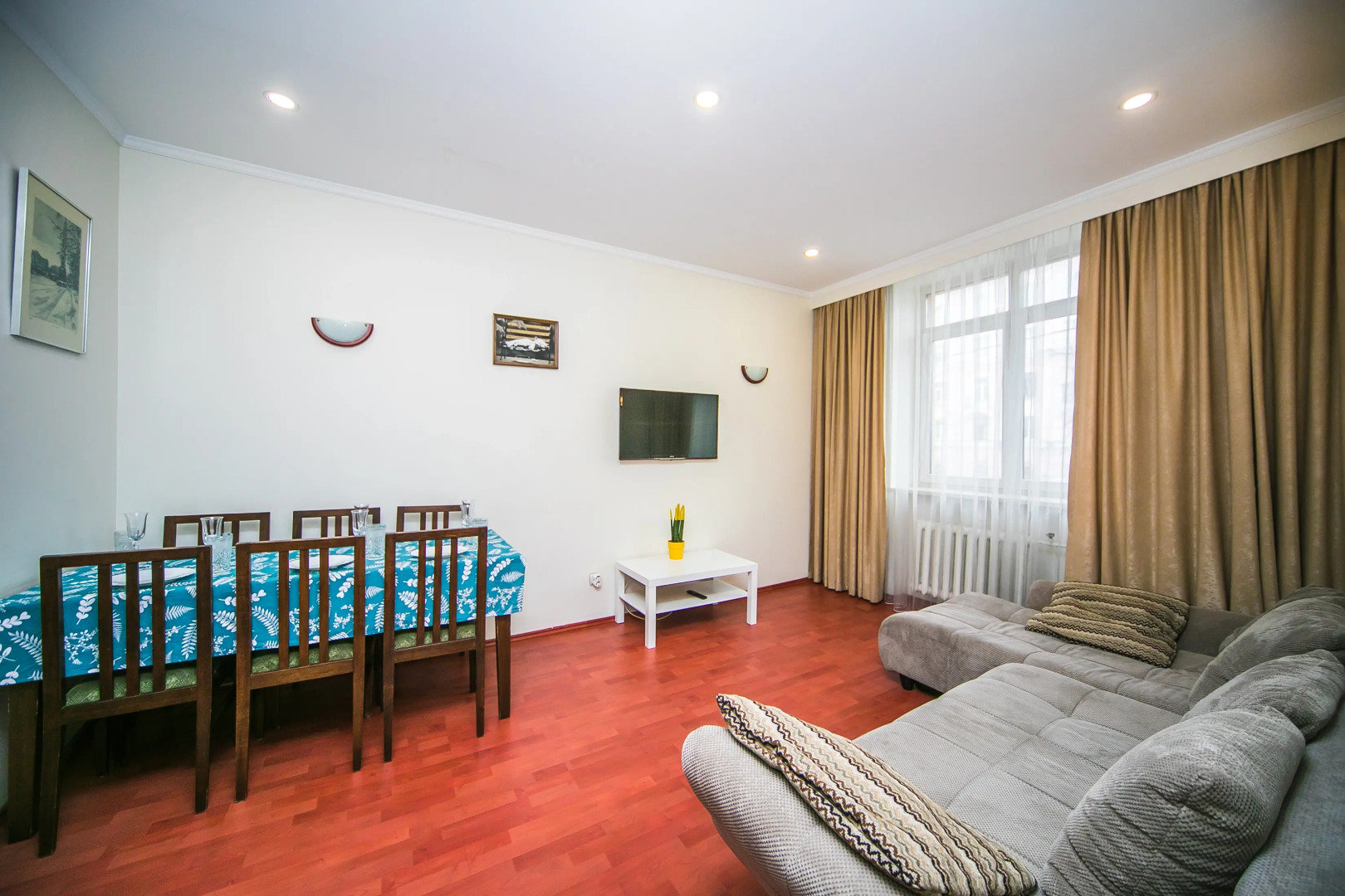 Апартаменты в центре Площадь Победы