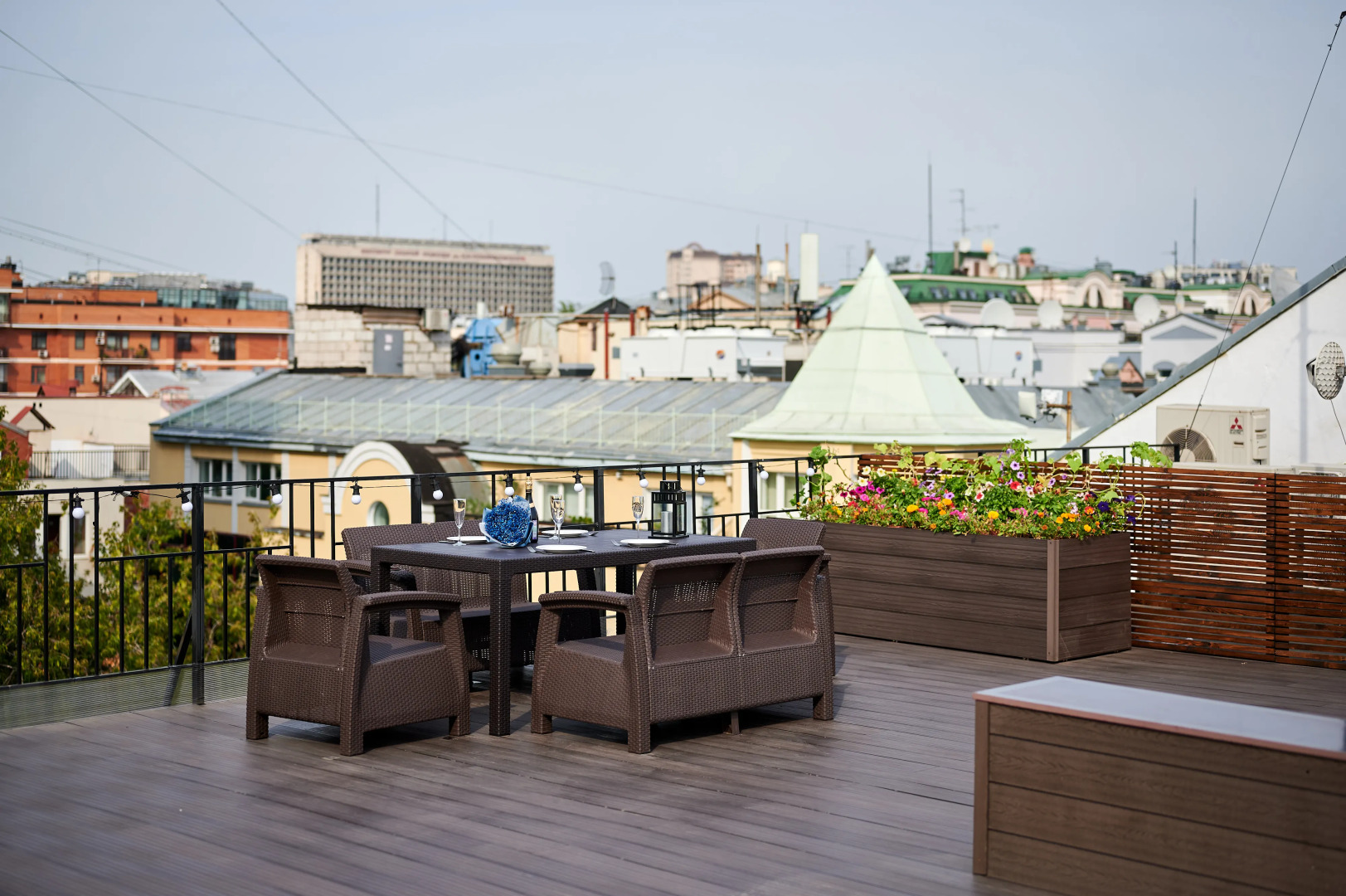 Отель Тесла