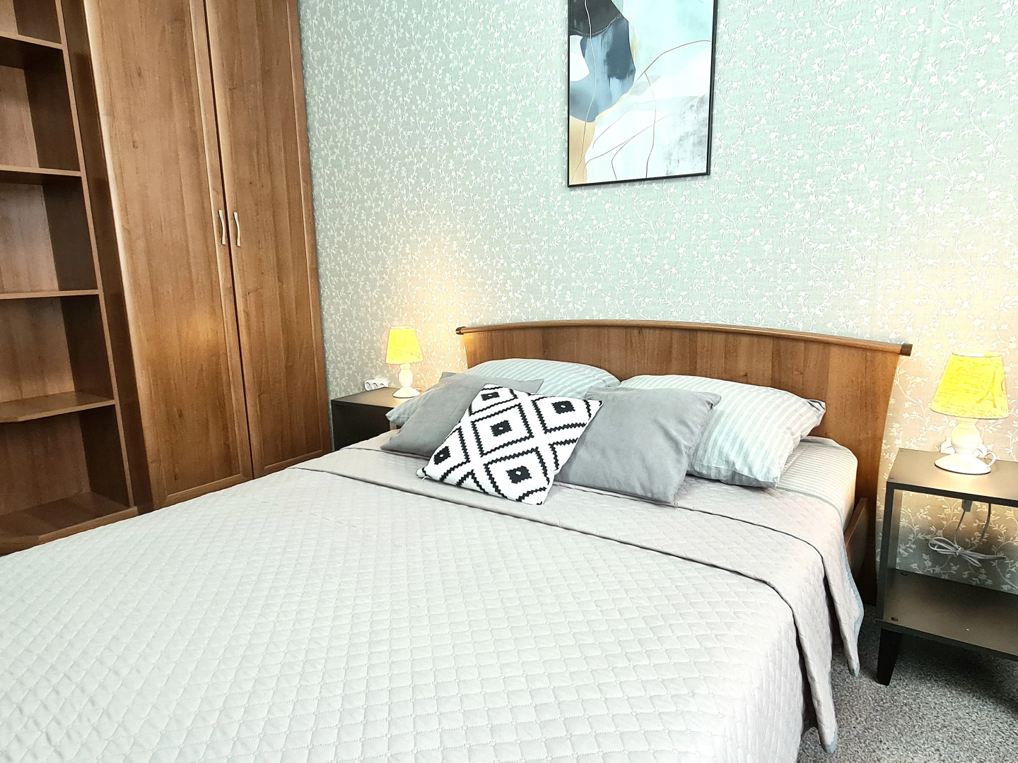 Квартира Мнтк