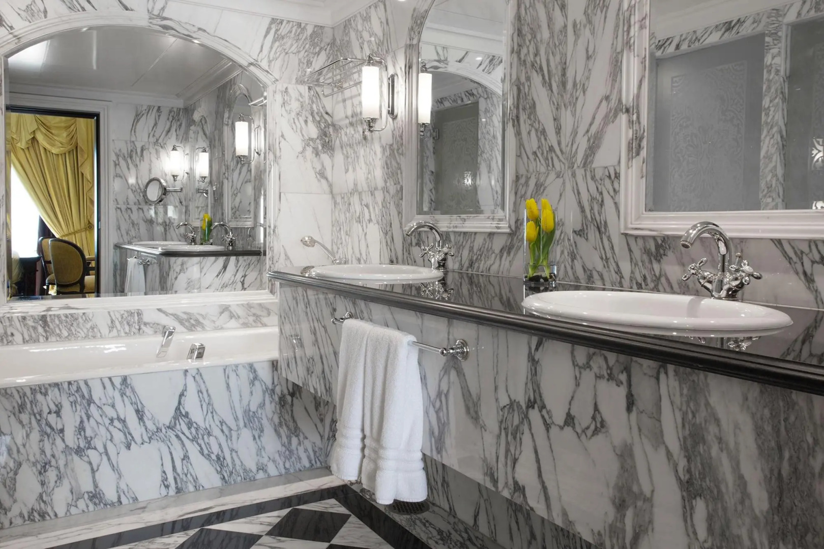 The Regency Hotel, Kuwait