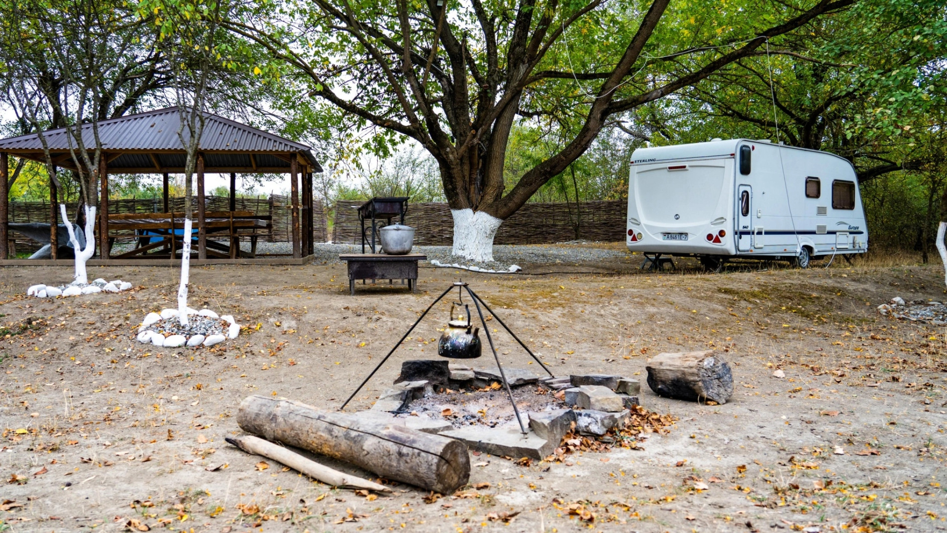 База отдыха Беной Тревел "Озеро"