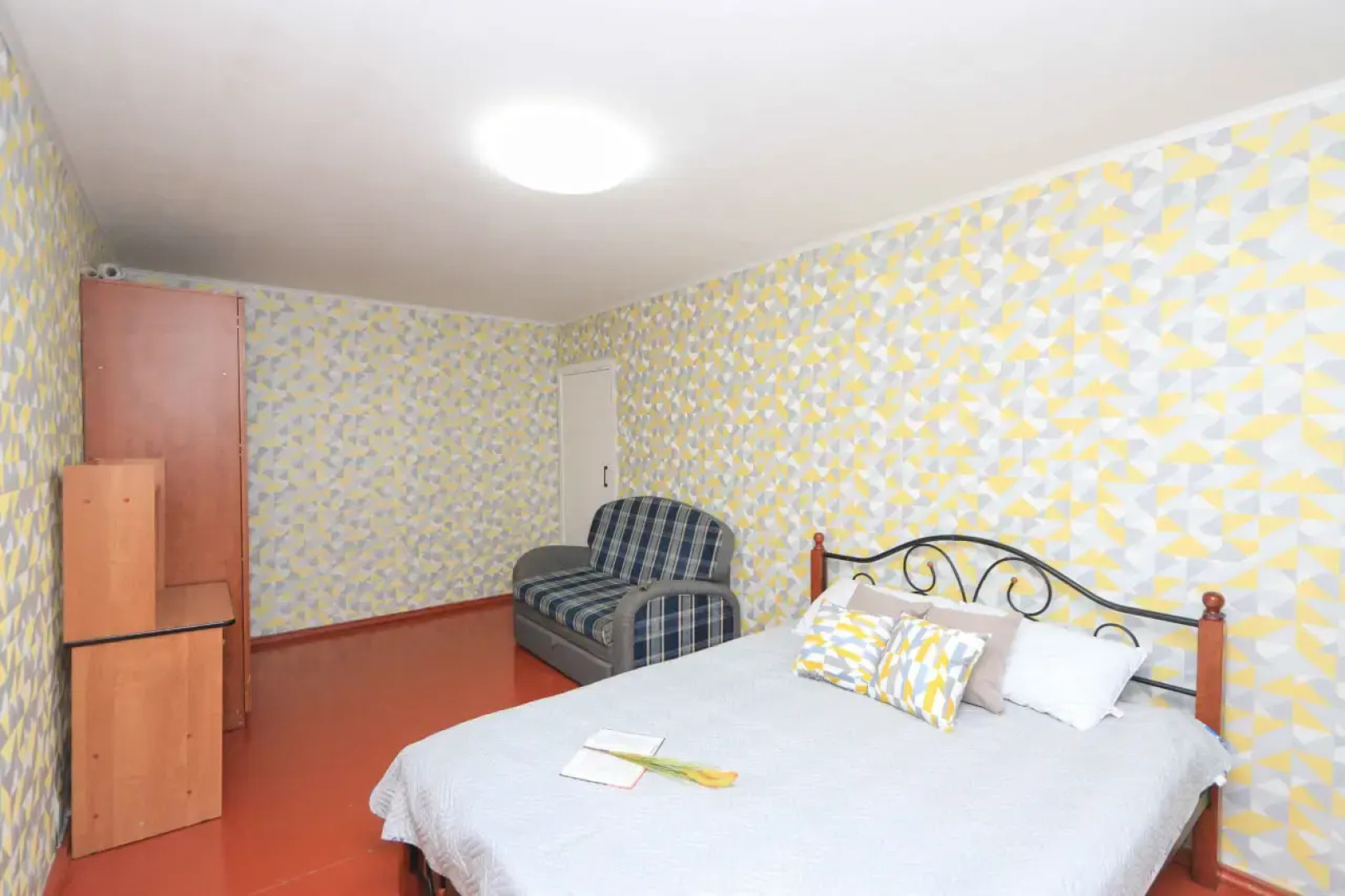 Квартира На Улице Помяловского