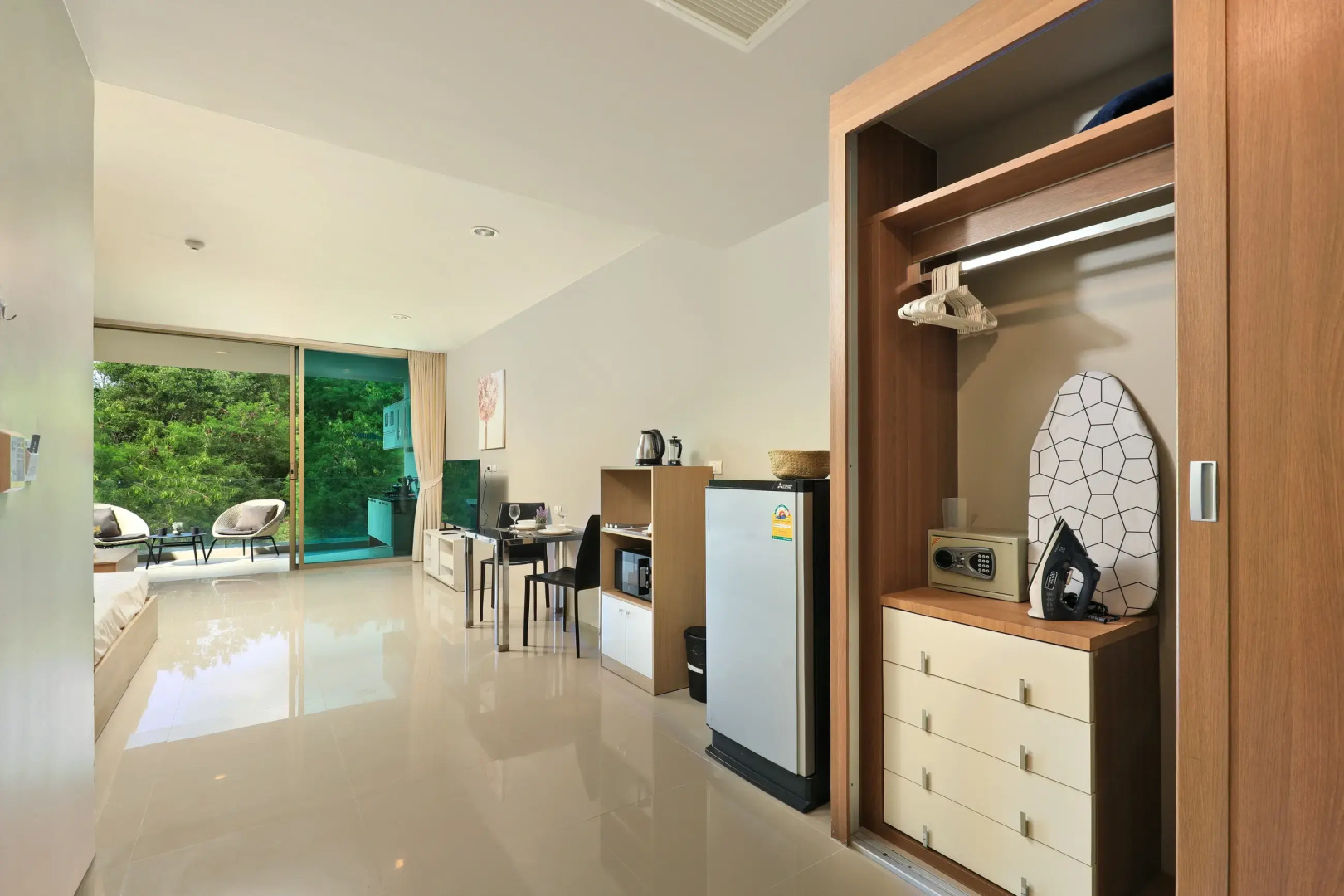 Апартаменты Ark-204 Студия в Ark Karon Beach 1 Спальня Бассейн и Фитнес рядом с Пляжем Карон