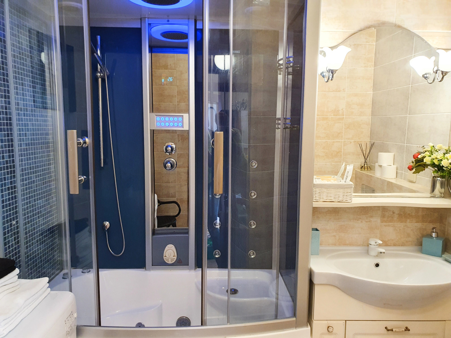 Апартаменты Aelita с джакузи и хаммамом