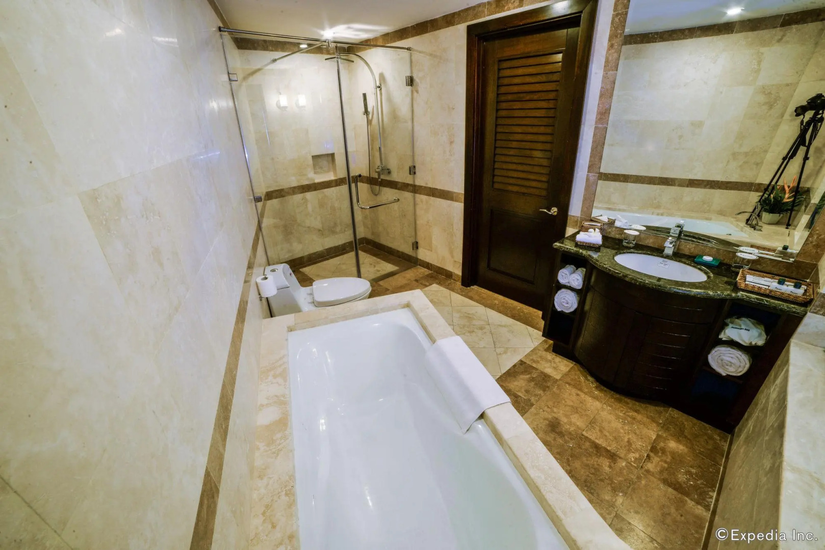 Отель Olalani Resort and Condotel