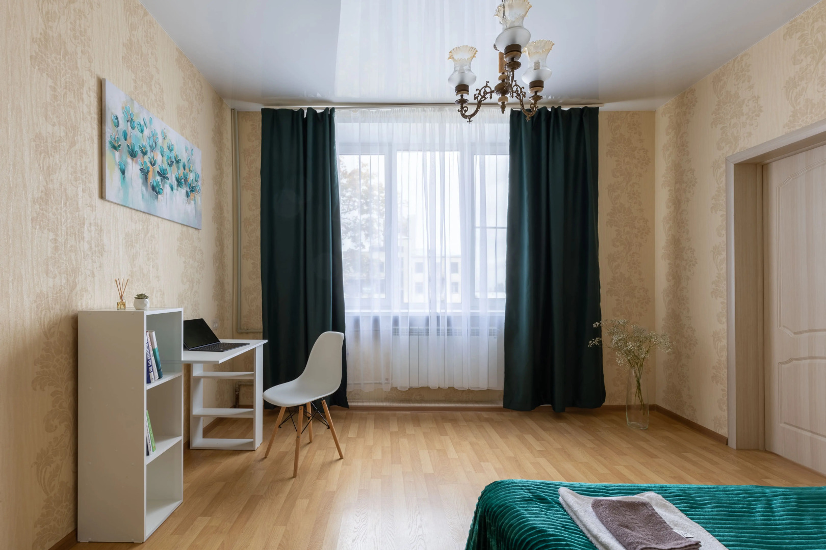 Квартира двухкомнатная Stepanenkov в центре на Маслякова 9