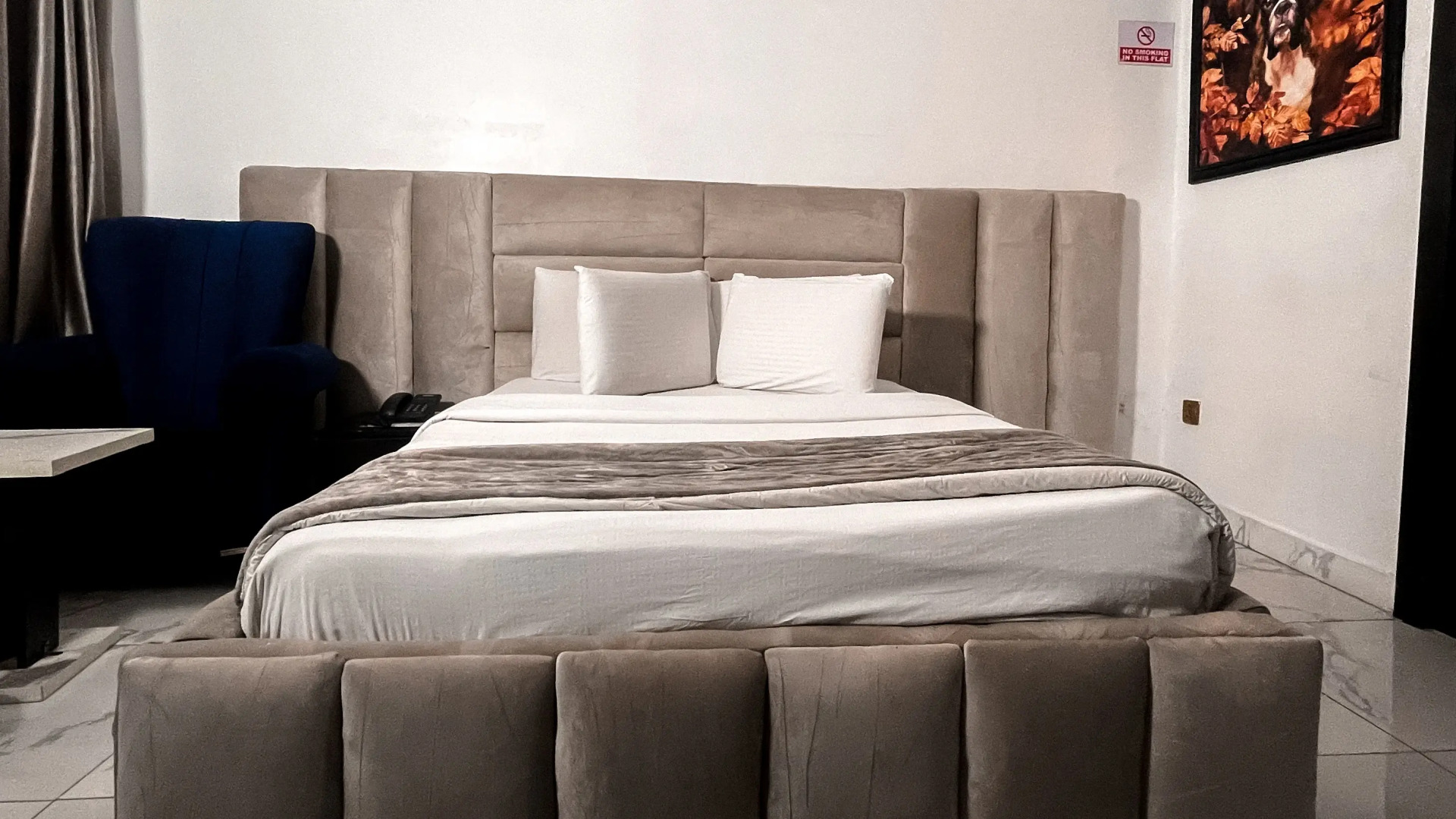 Отель 247 Luxury Hotel