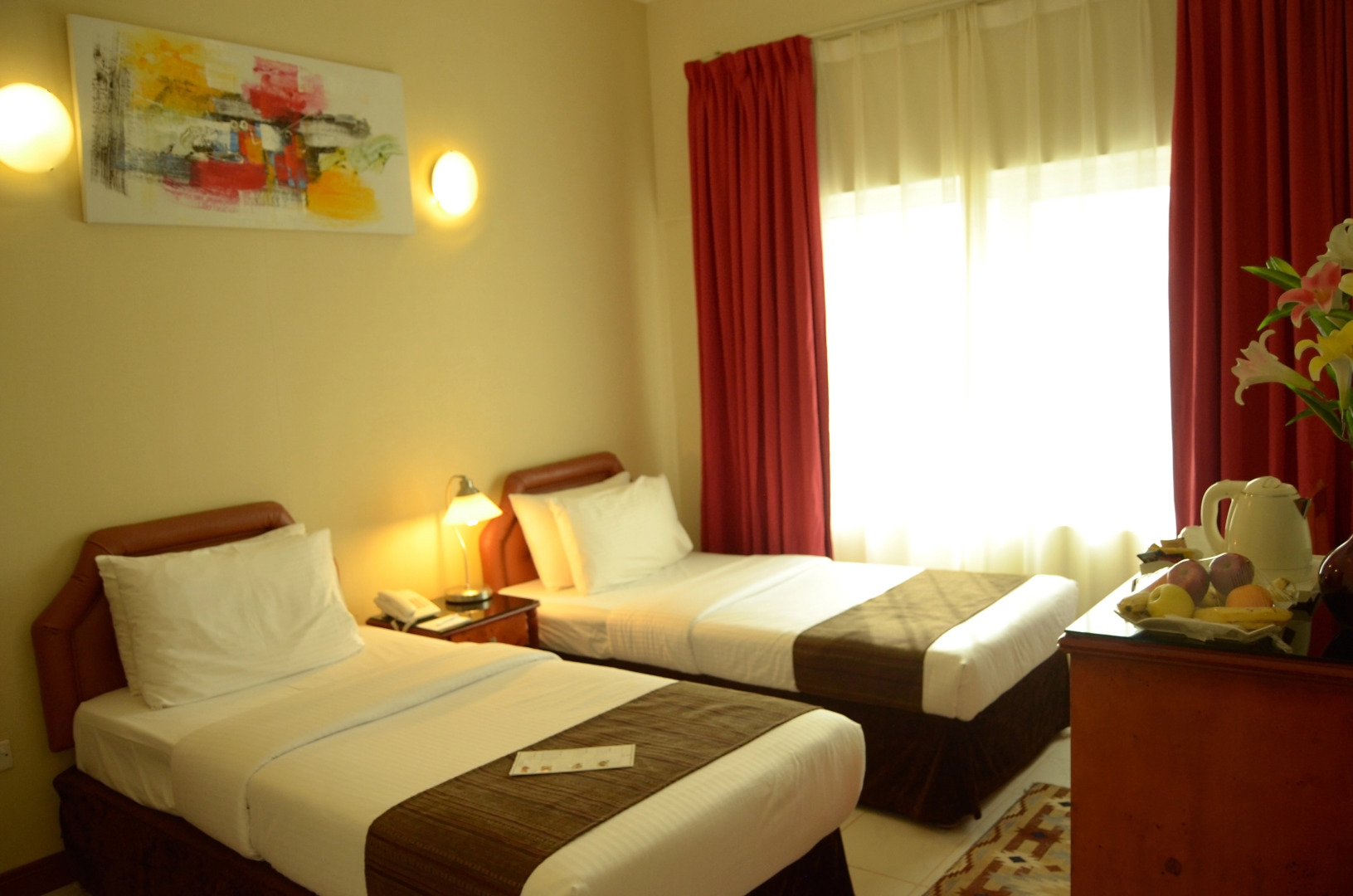 Отель Nejoum Al Emarate