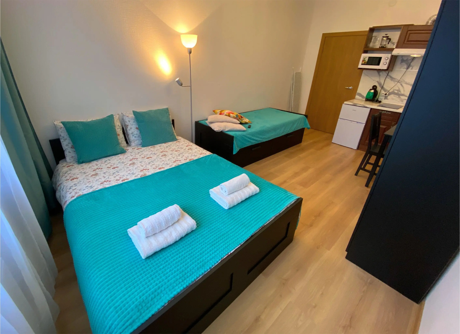 Квартира Студия Бирюзовая в поселке Песочном