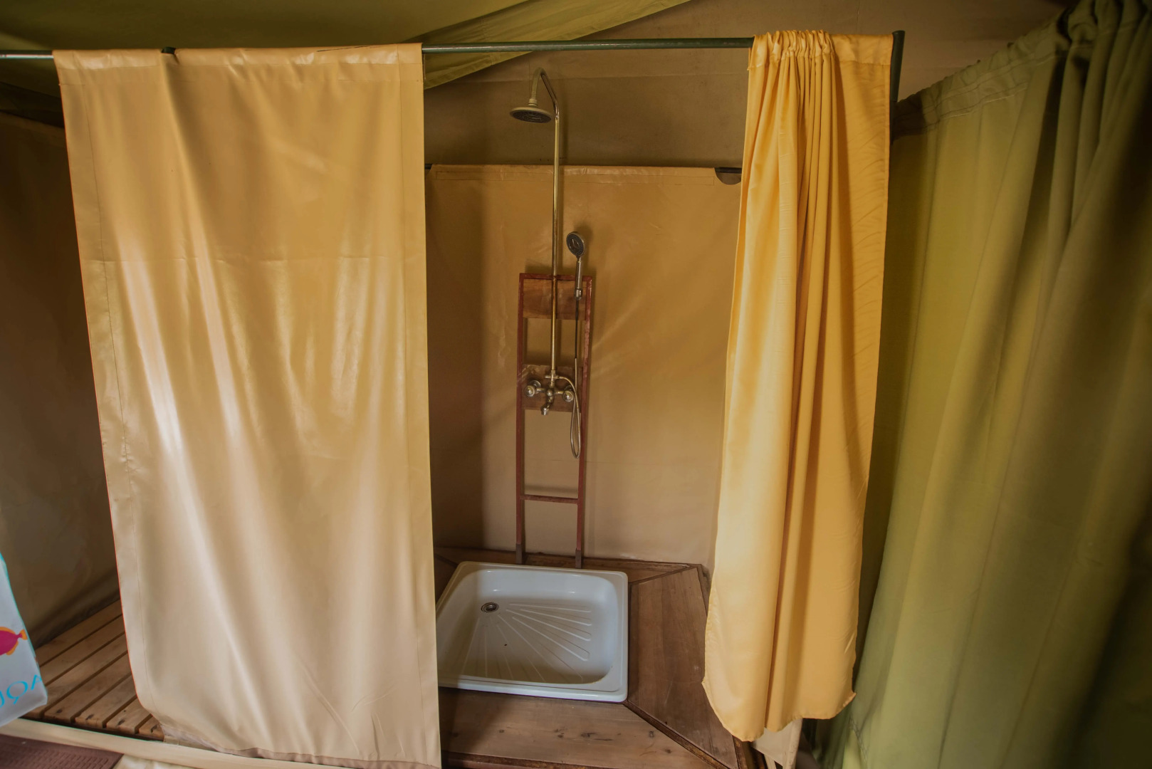 Коттеджи Tanganyika Coastal Campsite