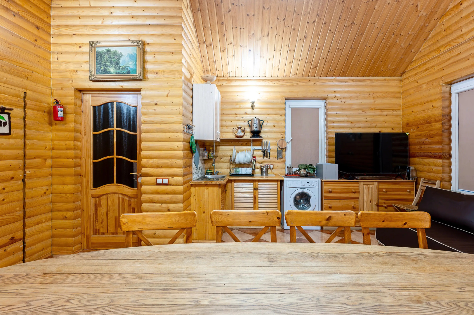 Гостевой дом Уютный с большой беседкой и классной баней