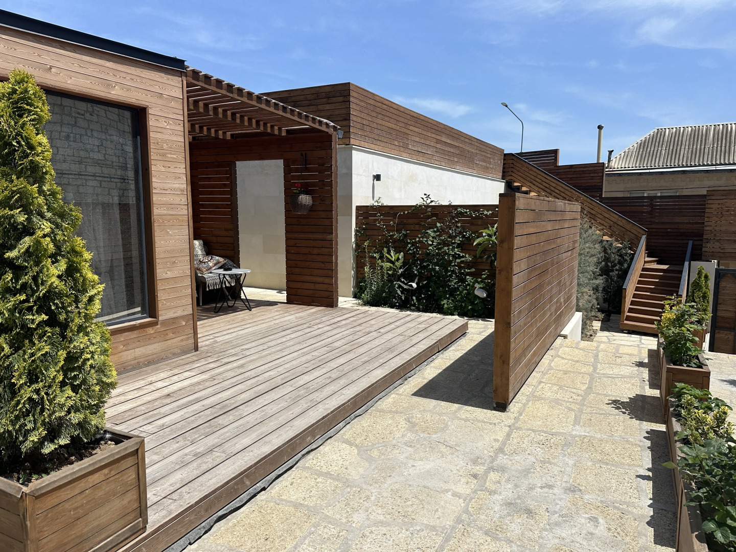 Частный дом с видом на крепость