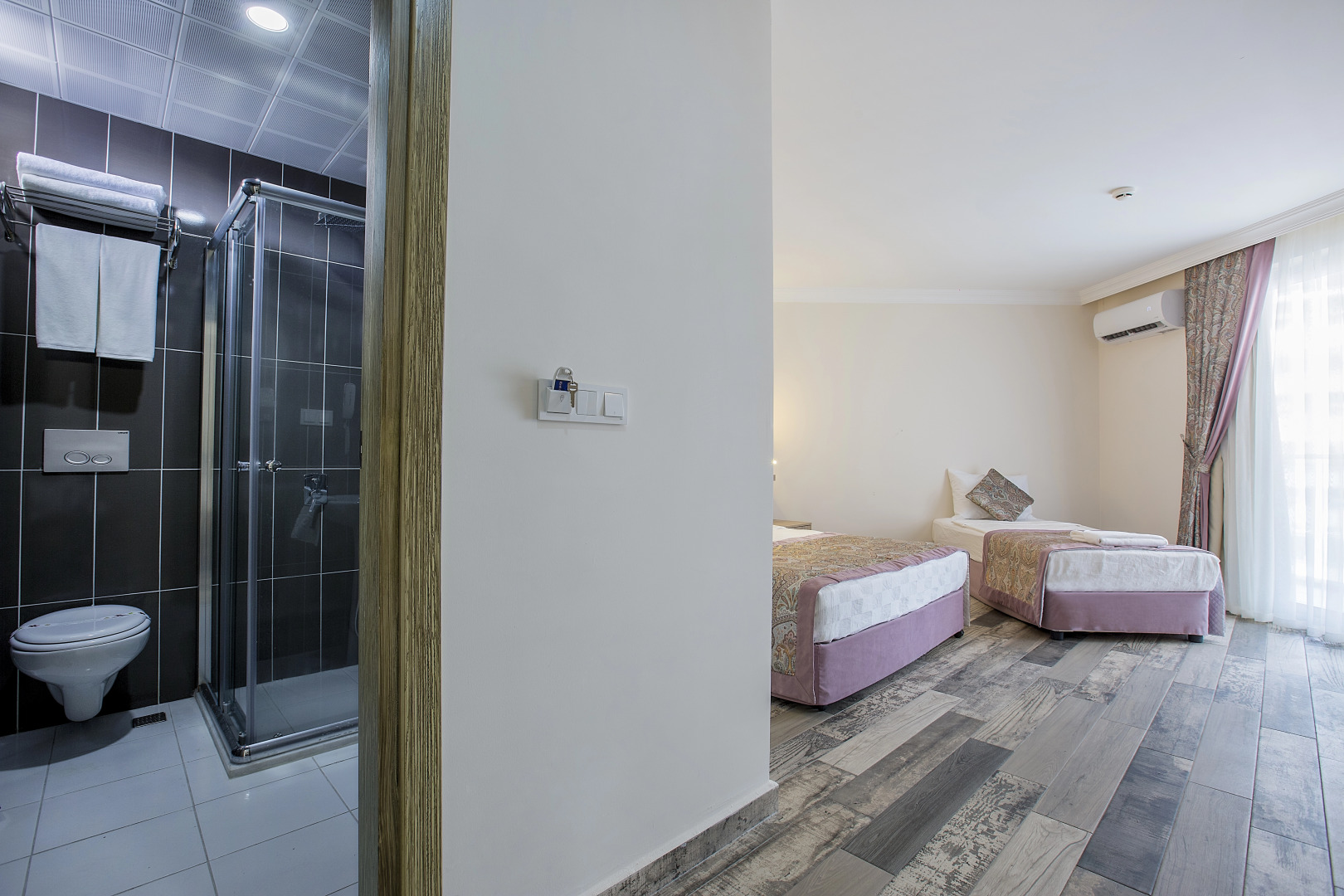 Arsi Enfi City Beach Hotel