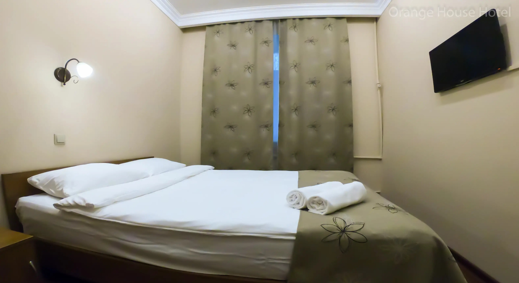 Отель Орандж Хаус ООО Орандж Хаус