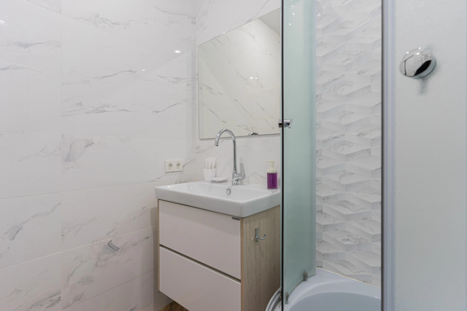 Квартира ЛЮКС Посуточно в ЖК Черника