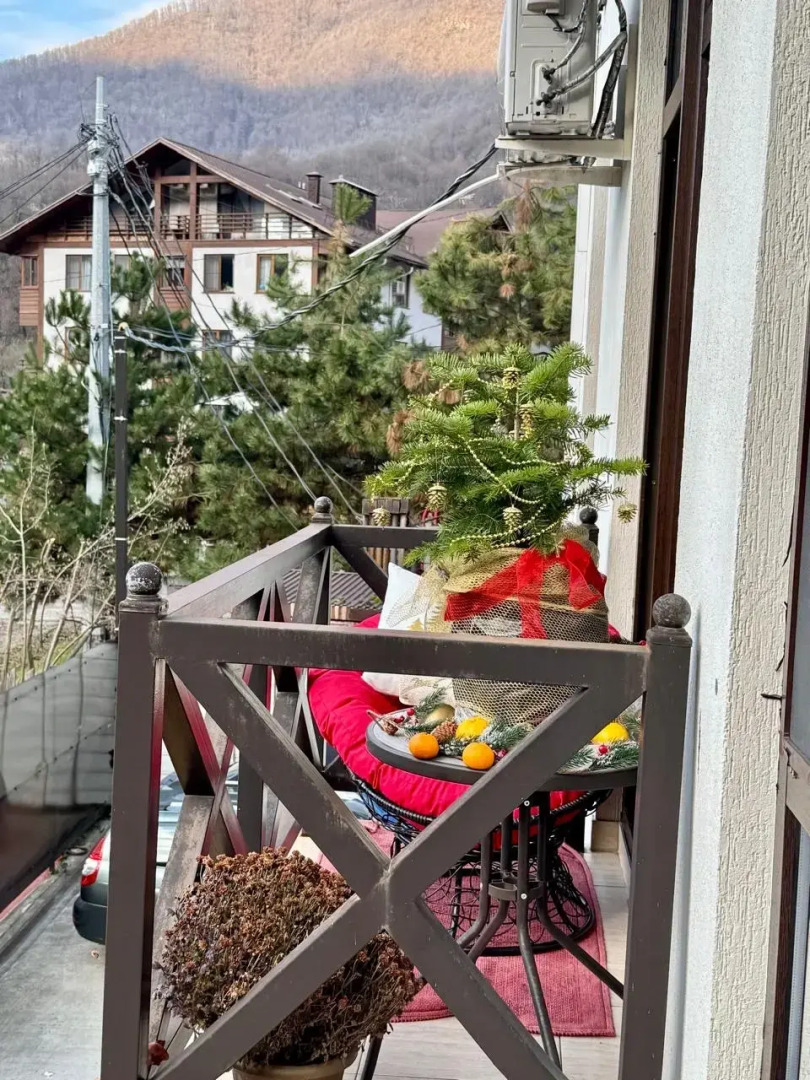 Квартира Стильная солнечная на Плотинной 2