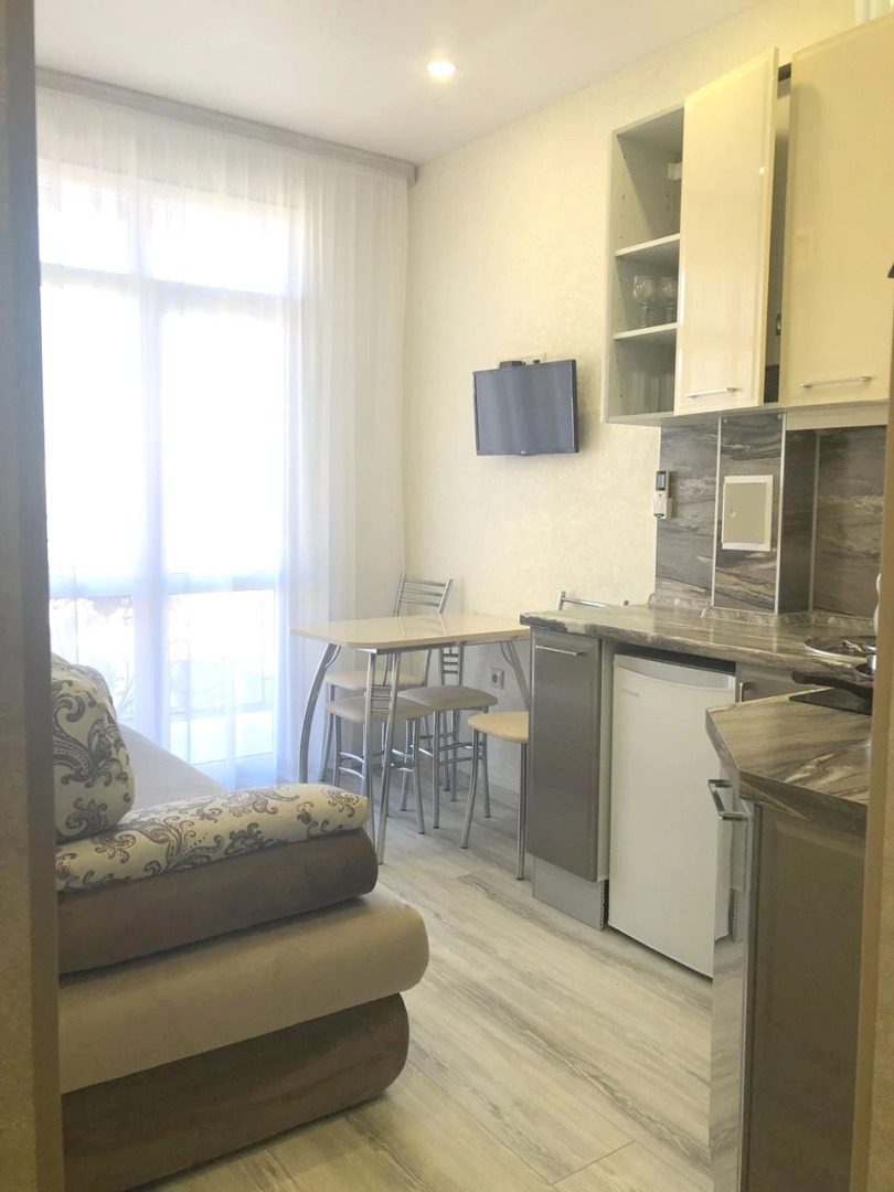 Апартаменты 1 на Нижнеимеретинской 143