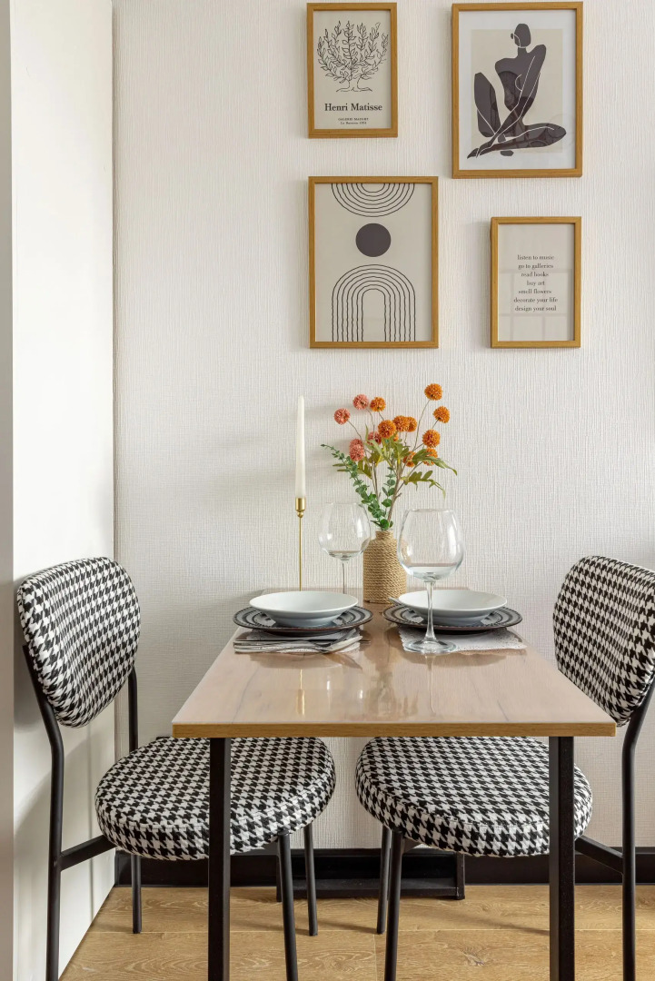 Апартаменты зеркальные в доме с бассейном в Сестрорецке