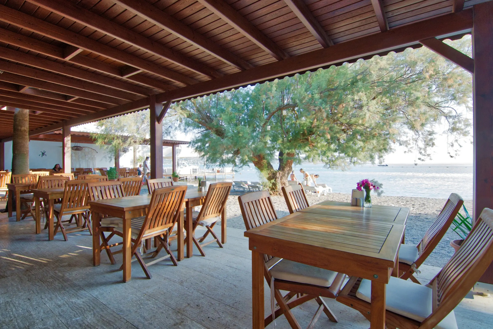 Отель Selvi Beach