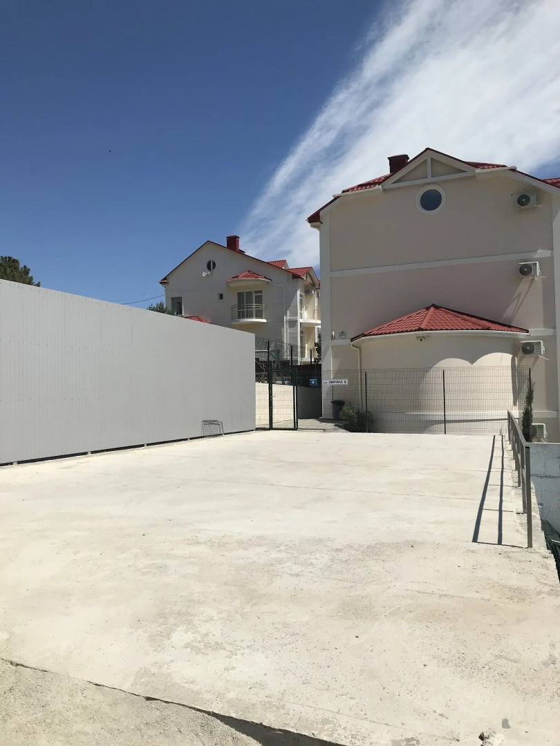 Гостевой дом The SOFI Family House