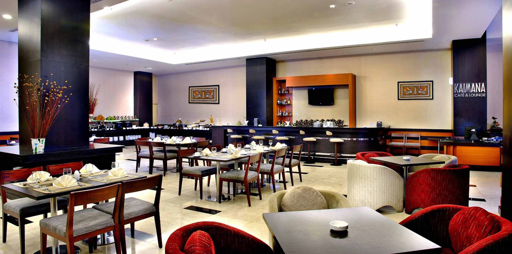 Отель Aston Jayapura Hotel & Convention Center