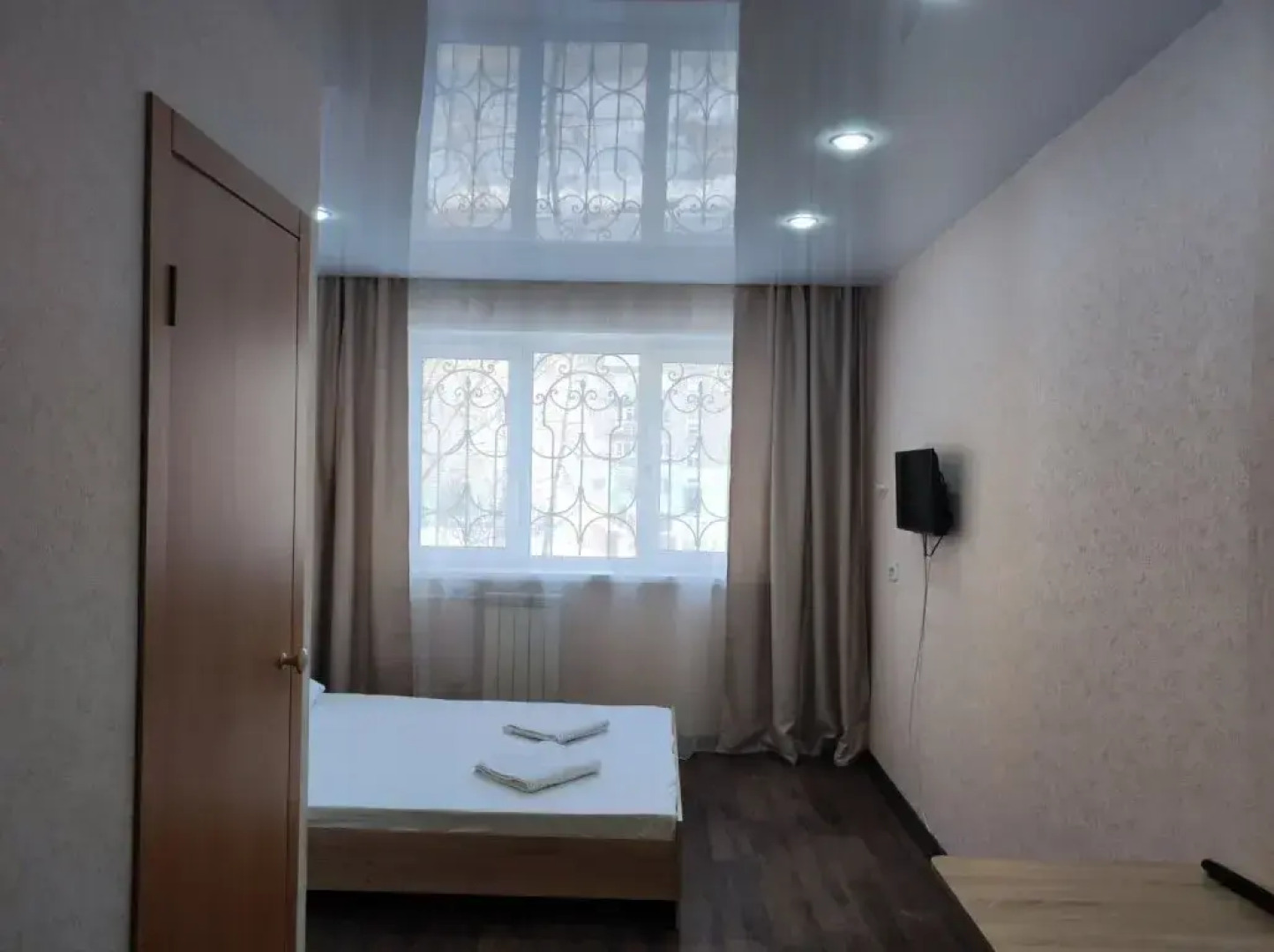 Апартаменты ДОМИНО рядом с ТЦ Взлетка Плаза 3