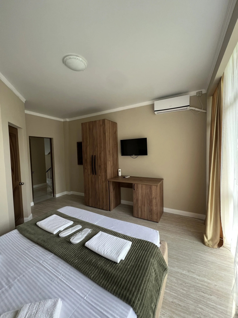 Отель Голден Гагра