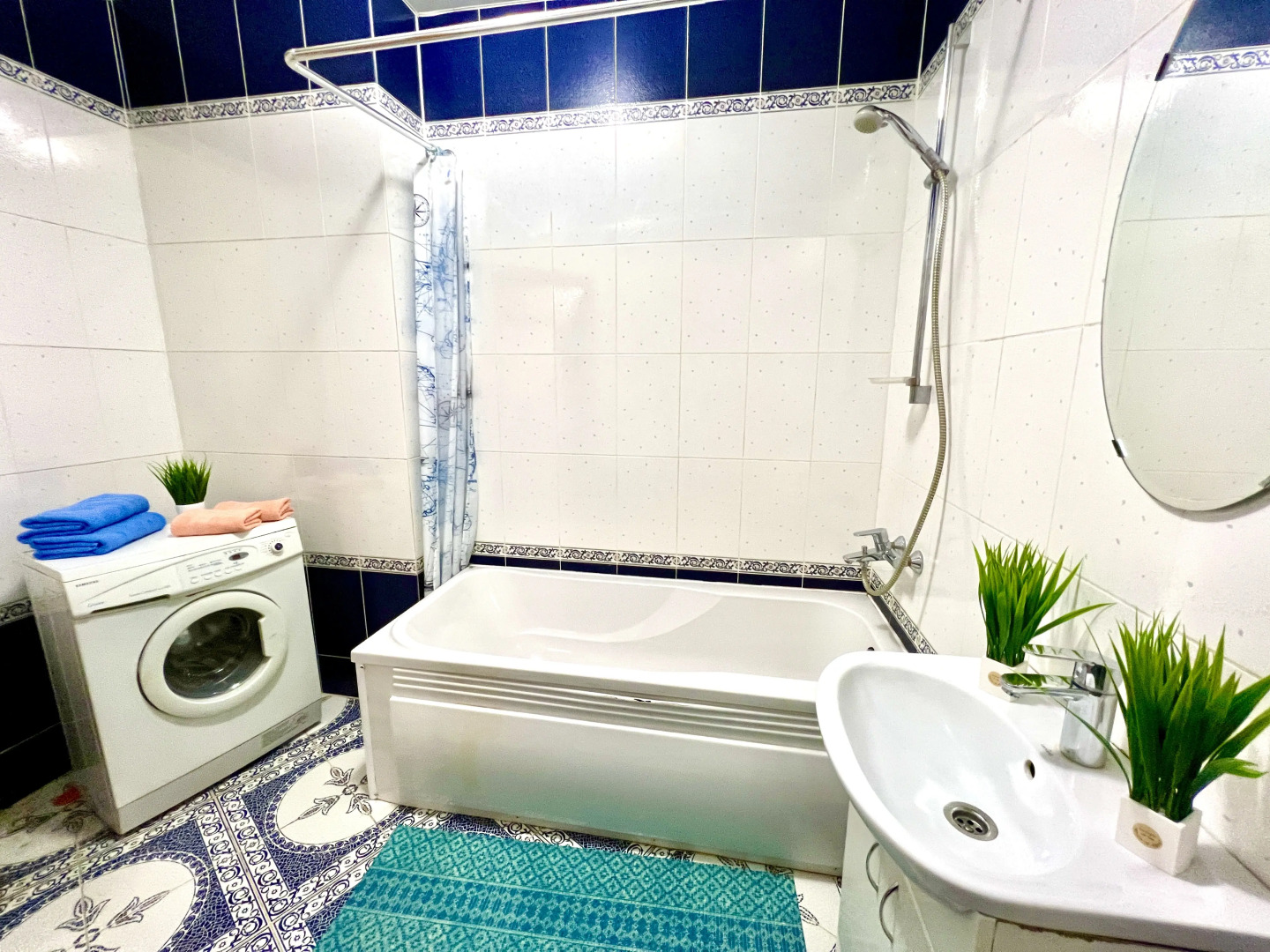 Уютные Апартаменты в ЖК Радужный Люкс (ул. Солнечная д. 2)