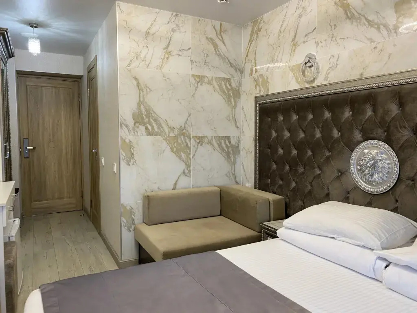 Апартаменты Капри Хаус Ленина 219/4