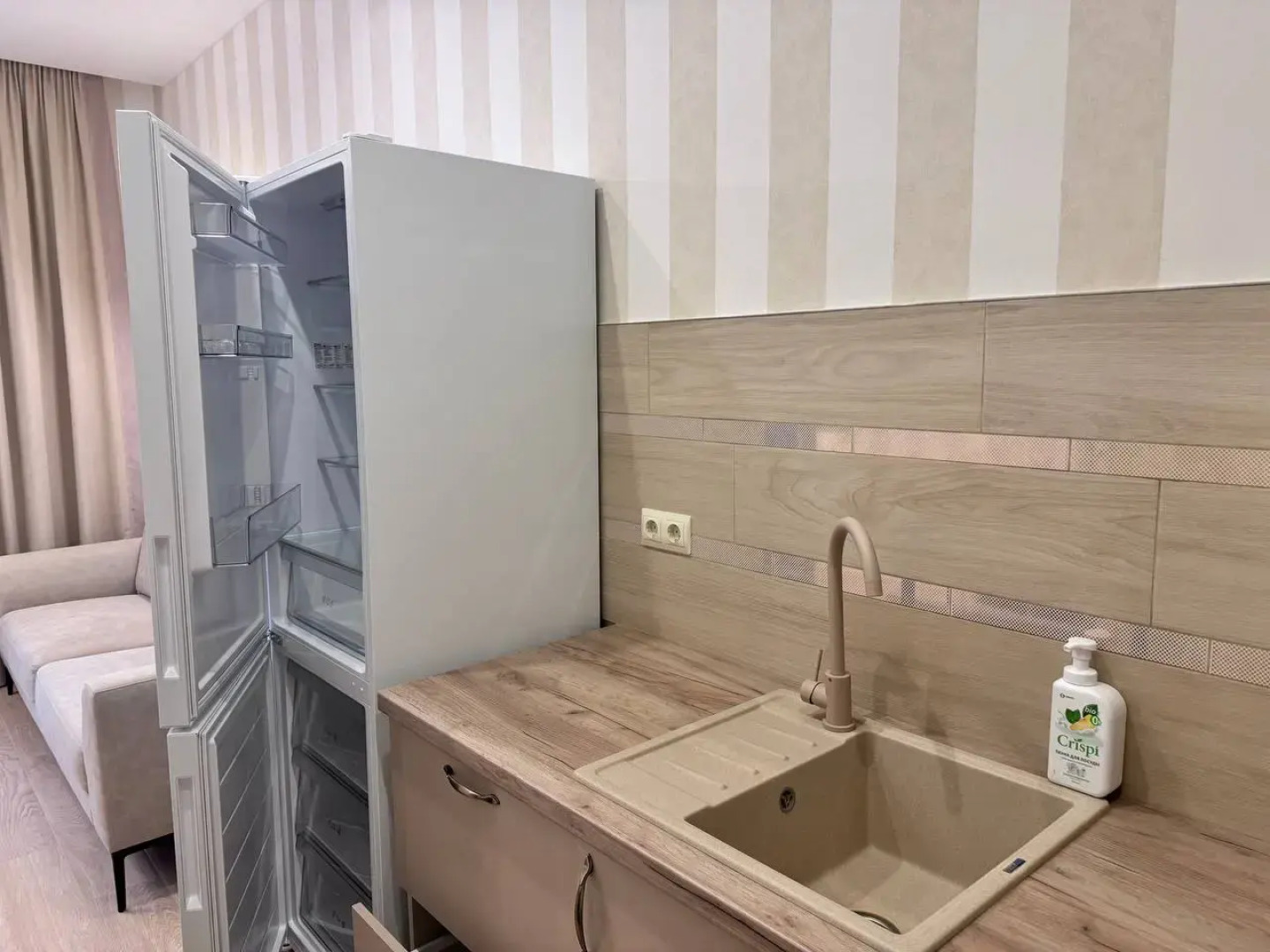 Апартаменты 39квартир №5 на первой линии моря со своей зоной барбекю