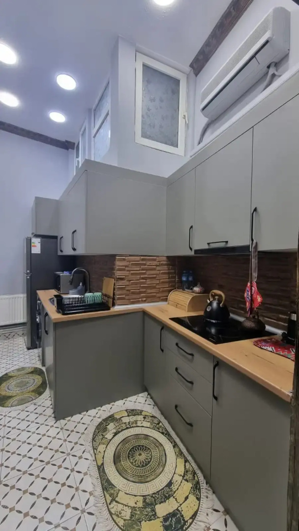 Apartments History 1870