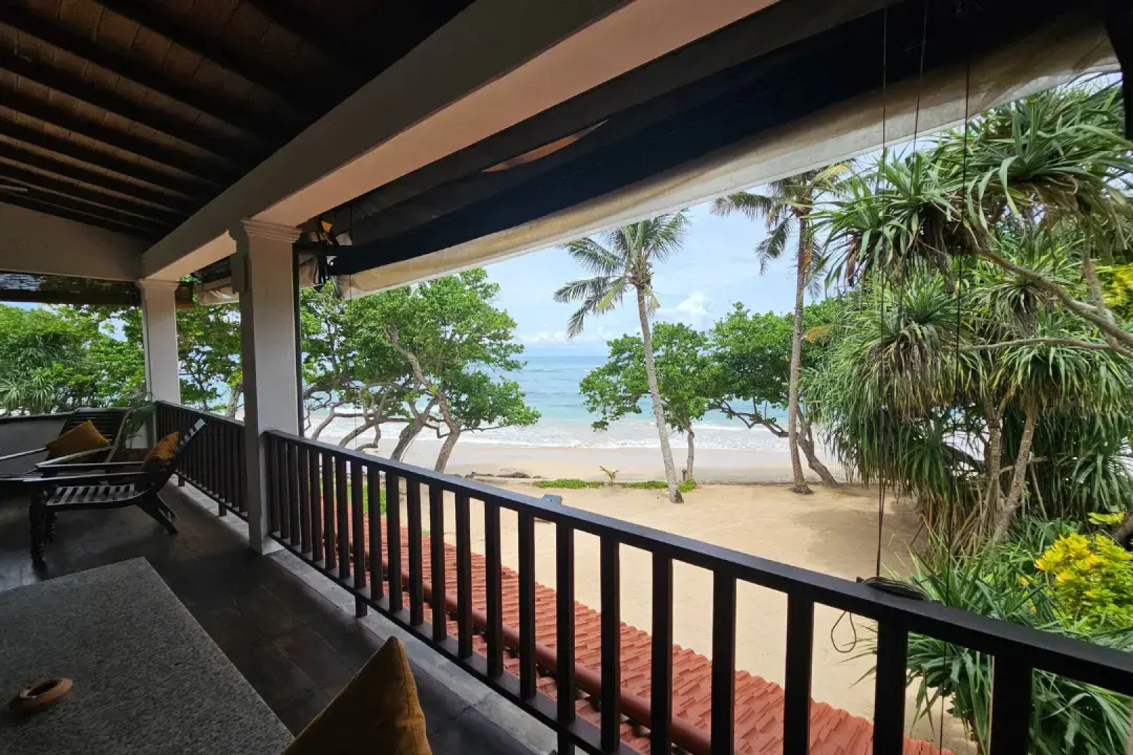 Villa South Point Abbey 4 bedroom beach front
