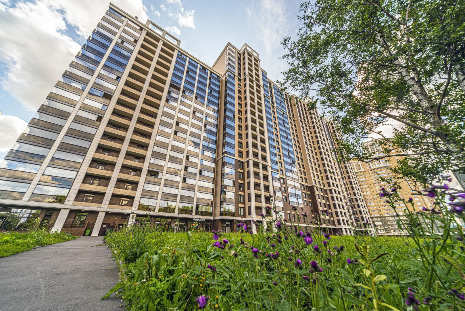 Апартаменты GoodApart near the Pulkovo Park 3