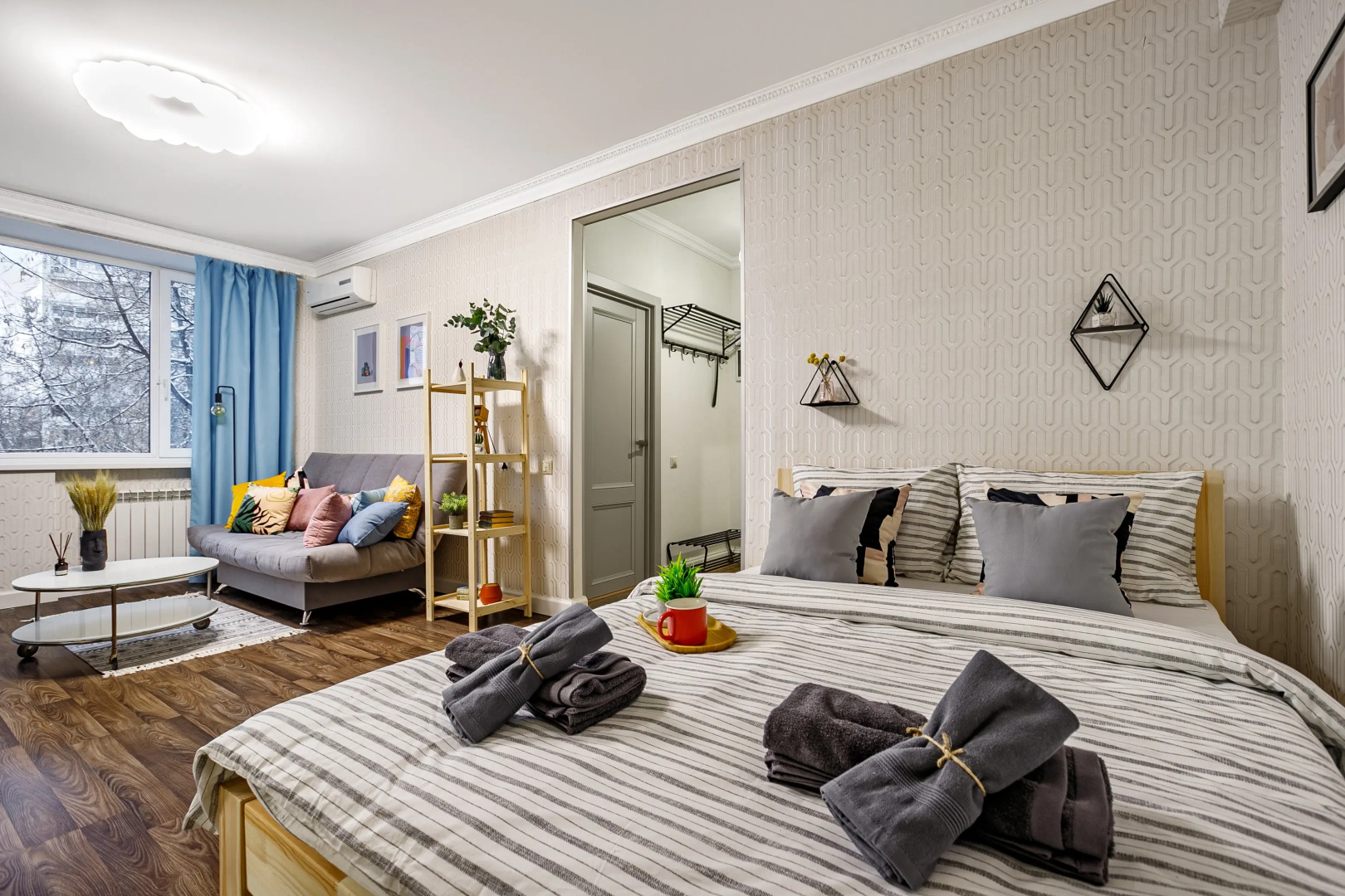 Апартаменты Belorusskaya railway station cozy apartment with parking