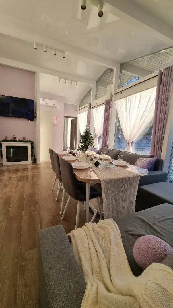 Частный дом Вилла Лаванда с камином у озера