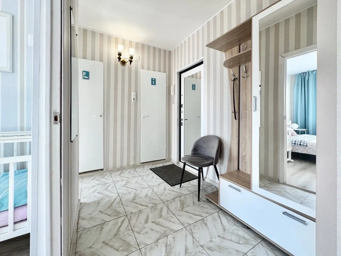 Квартира InRoomSPb на Просвещения