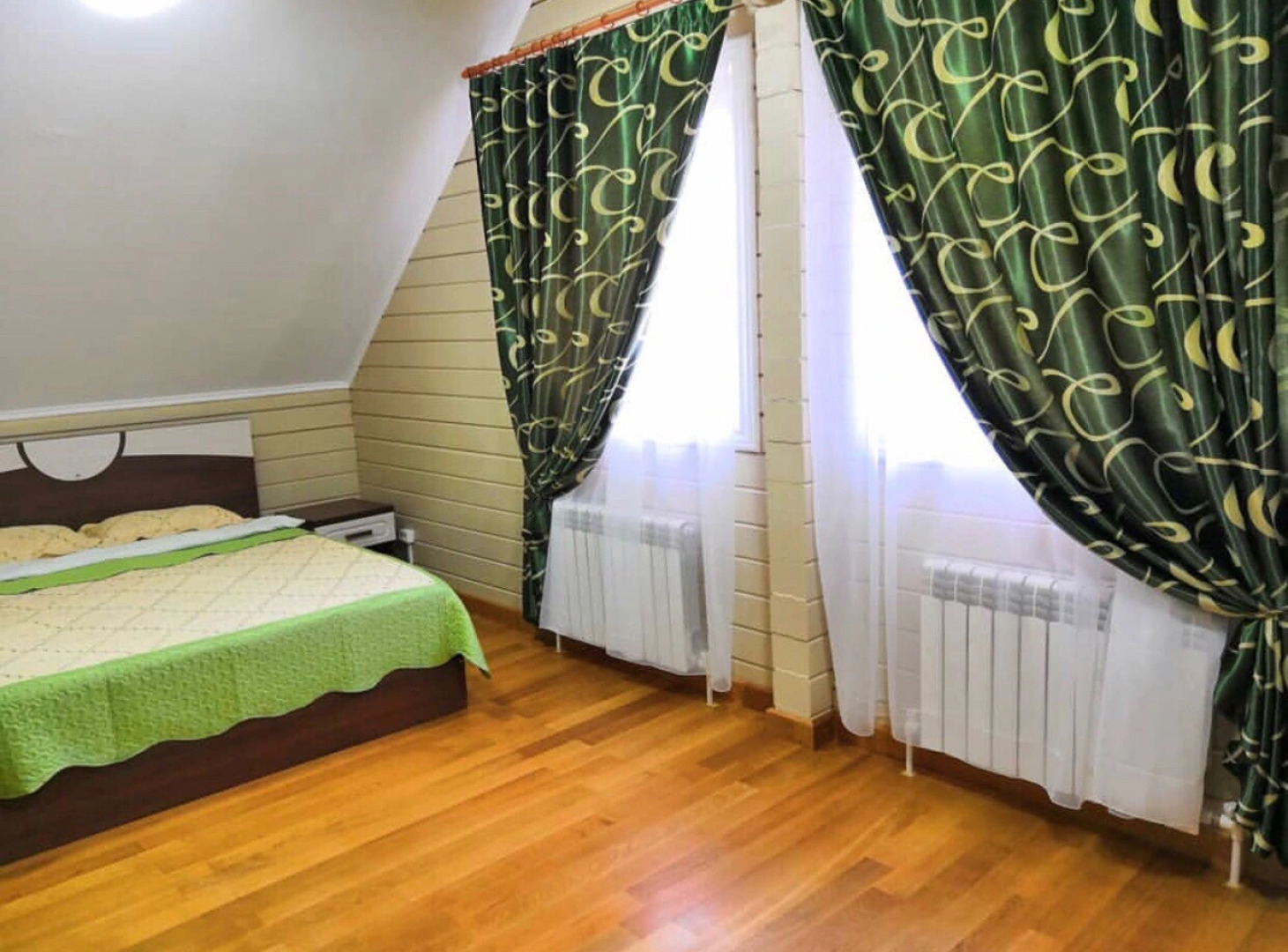 Гостевой дом Коттеджи в аренду Береговая 40