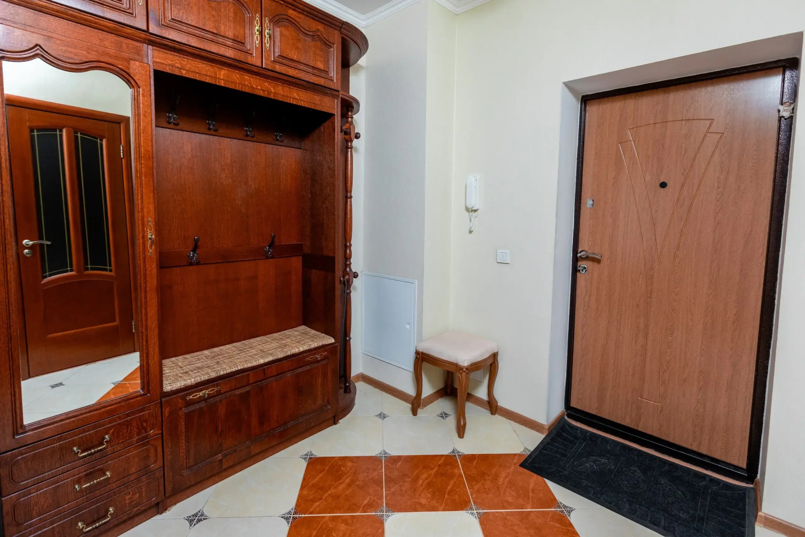 Апартаменты вблизи Комсомольского Озера